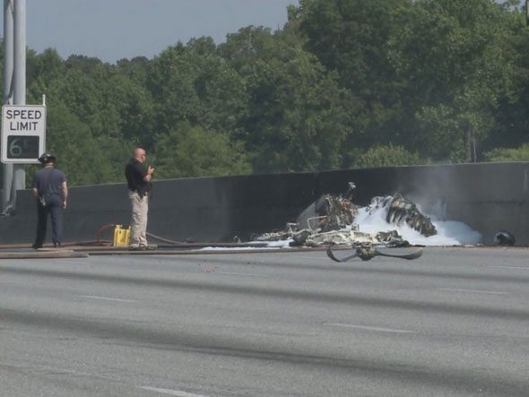 Otoyola çakıldı! 4