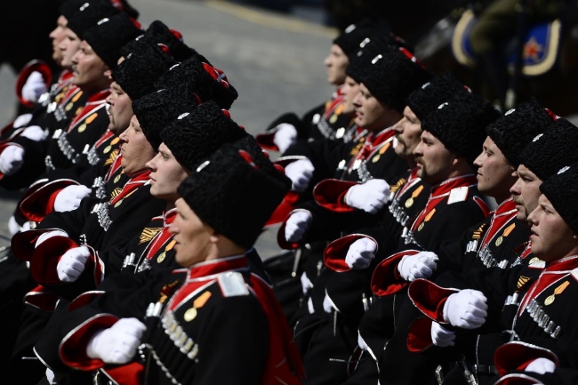 Kızıl Meydan'da gövde gösterisi 10