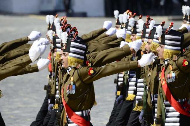 Kızıl Meydan'da gövde gösterisi 15