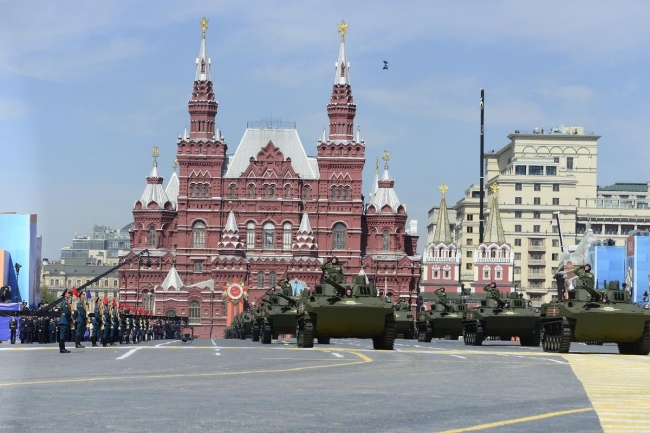 Kızıl Meydan'da gövde gösterisi 29