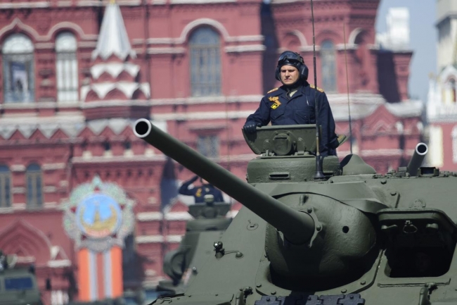 Kızıl Meydan'da gövde gösterisi 45