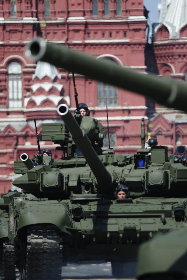 Kızıl Meydan'da gövde gösterisi 51