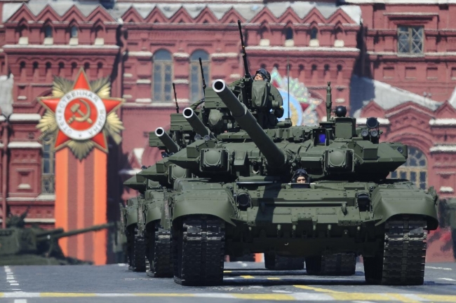 Kızıl Meydan'da gövde gösterisi 52