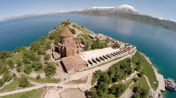 İnanç turizm merkezi: Van 10