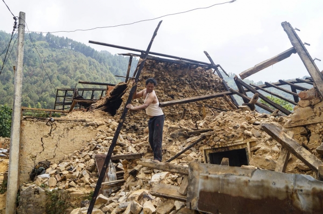 Nepal'de felaketin izleri sürüyor 7