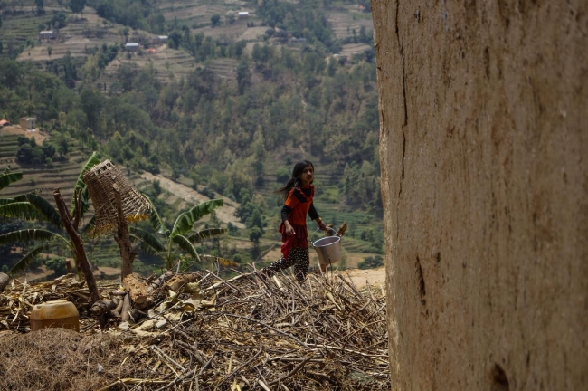 Nepal'de felaketin izleri sürüyor 25