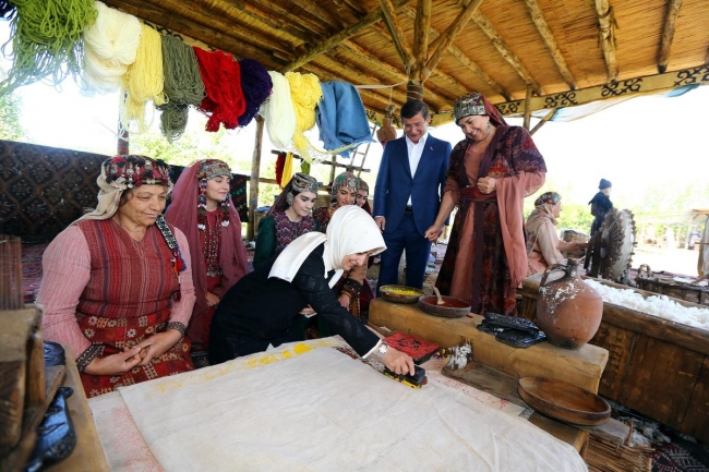 Davutoğlu'yla 'Diriliş' 4