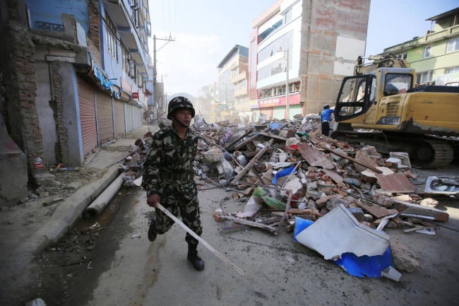 Nepal'de kabus geri döndü 9