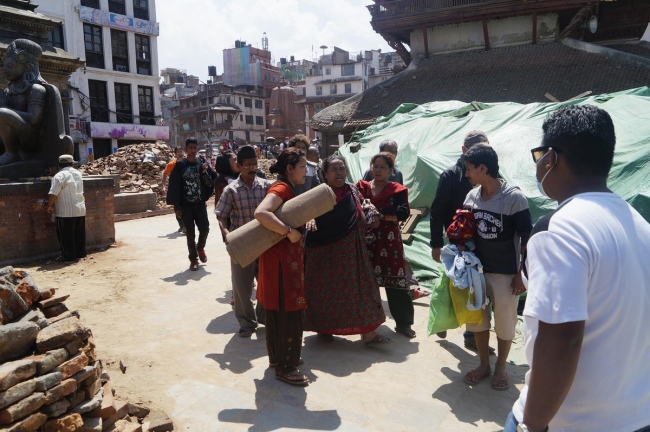 Nepal'de kabus geri döndü 30