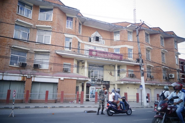 Nepal'de kabus geri döndü 38