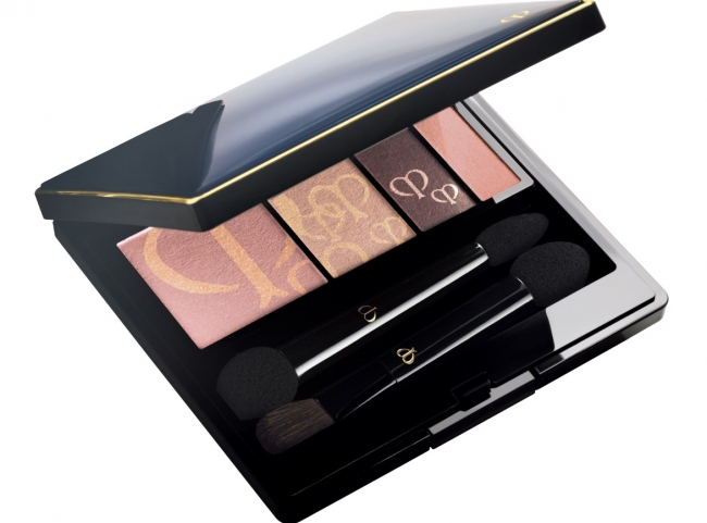 Tasarımıyla dikkat çeken 10 makyaj paleti 10