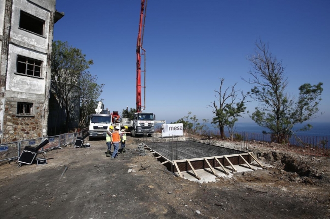 27 Mayıs'ın sembolü Özgürlük Adası oldu 9