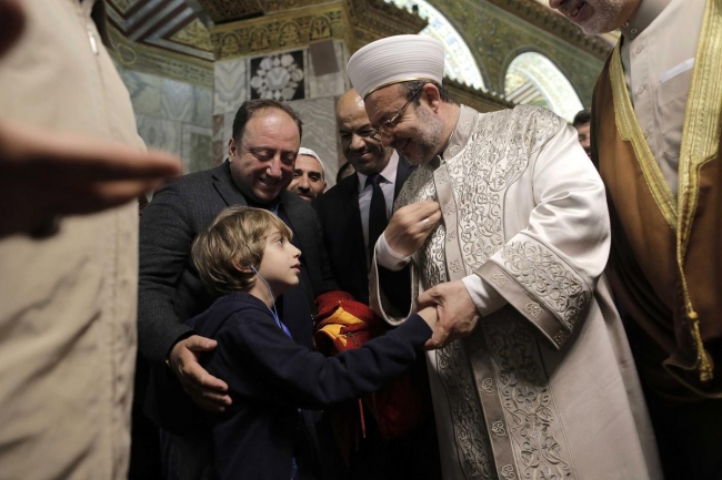 Mescid-i Aksa kalbimizde yaradır 24