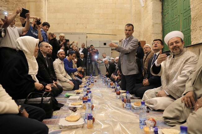 Mescid-i Aksa kalbimizde yaradır 25