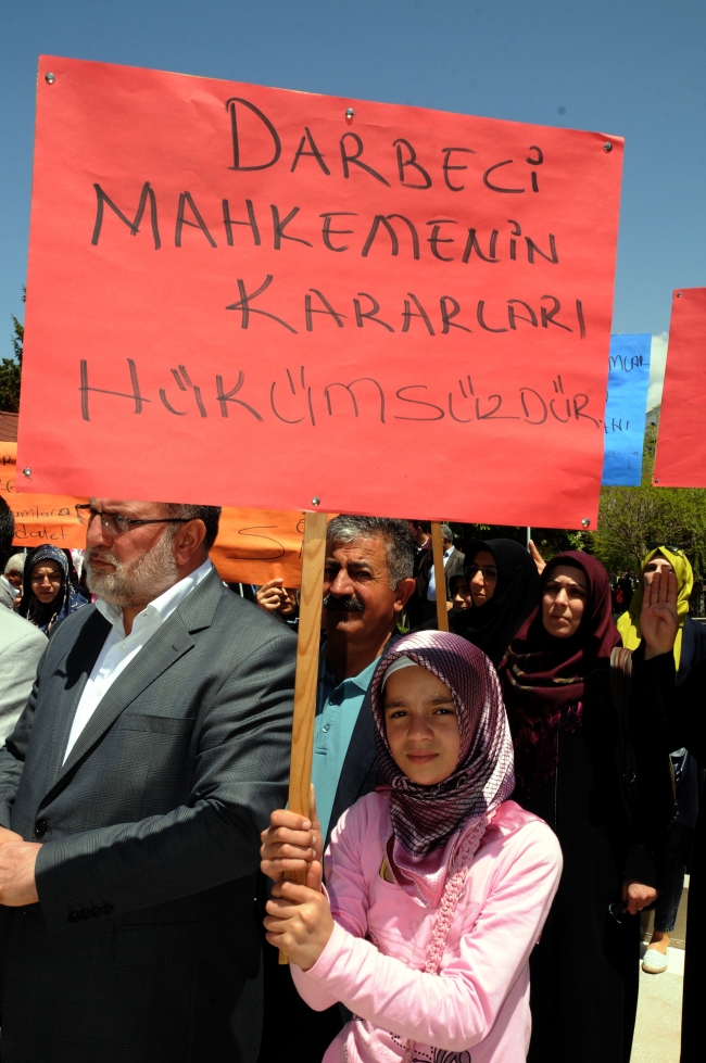 Hepimiz Mursi'yiz 15