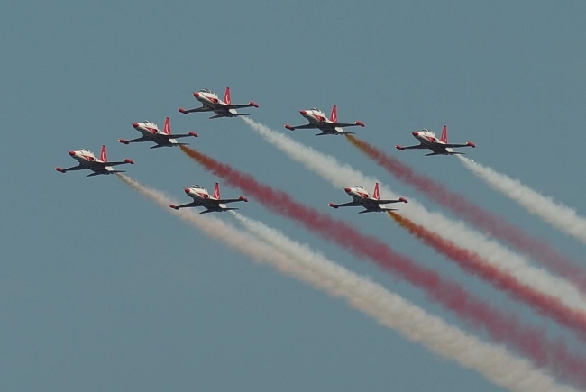 Gökyüzünde "Türk Yıldızlar" şovu... 1