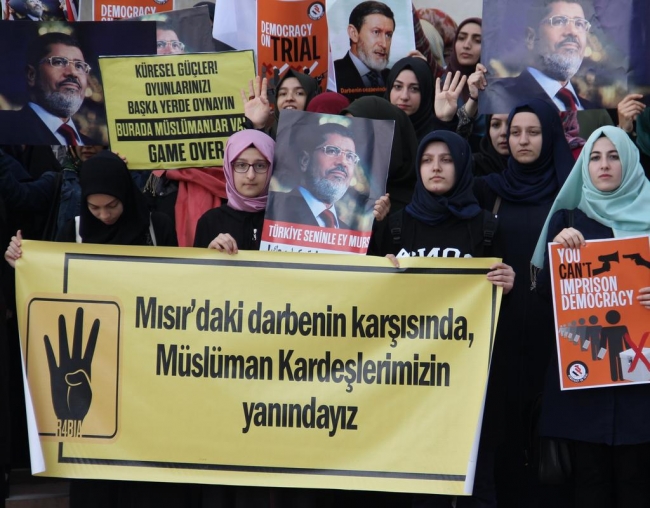 Her yer Rabia her yer Mursi 2