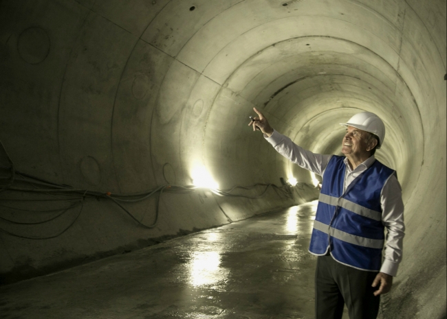 Başkan metroya indi 3