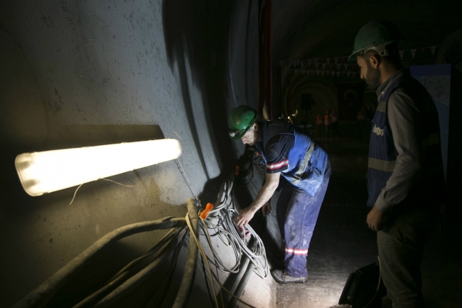 Başkan metroya indi 10