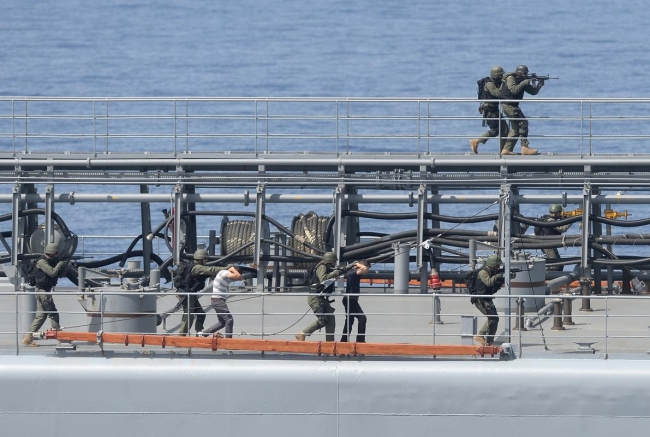 Erdoğan'dan atış izni! 12