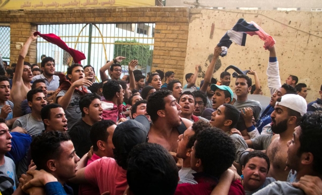 Mısır'da Sisi'ye protesto 5