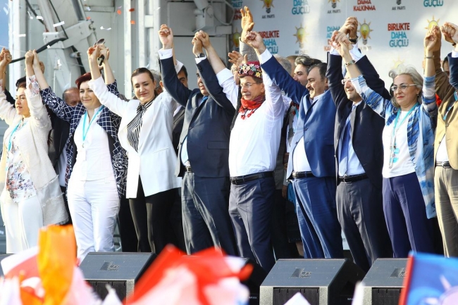 AK Parti'nin İzmir mitinginden renkli kareler 9