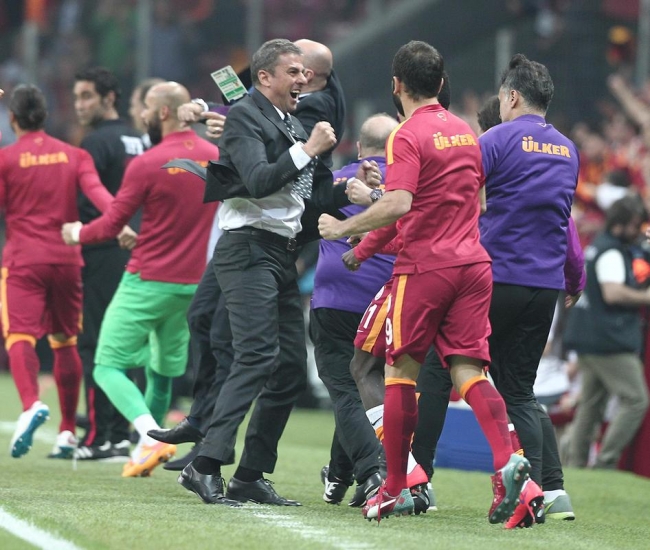 Herkes Galatasaray'a selam durdu 16