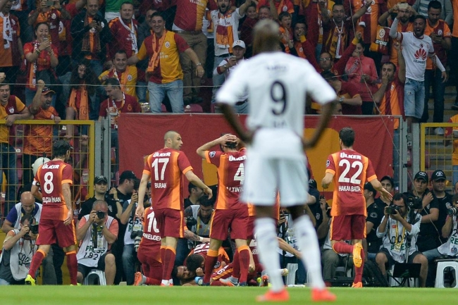 Herkes Galatasaray'a selam durdu 22