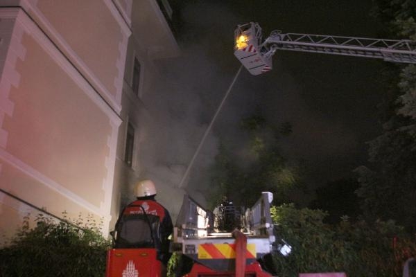 İstiklal Caddesi'nde yangın paniği 9
