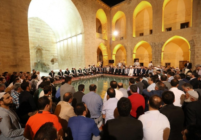 Davutoğlu, Kürtçe Mevlid-i Şerif dinledi 10