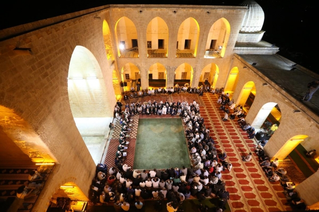 Davutoğlu, Kürtçe Mevlid-i Şerif dinledi 6