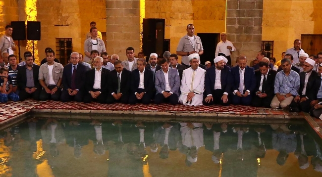 Davutoğlu, Kürtçe Mevlid-i Şerif dinledi 2