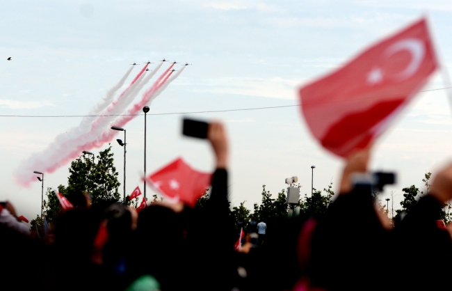 Fetih ruhu meydana sığmadı 26