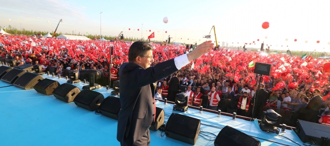 Fetih ruhu meydana sığmadı 30