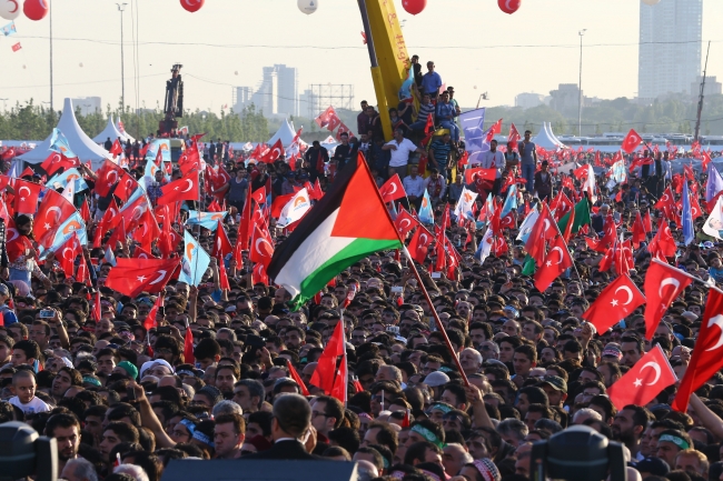 Fetih ruhu meydana sığmadı 28