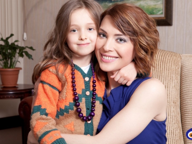 Ünlülerin çocukları hık demiş burnundan düşmüş! 11