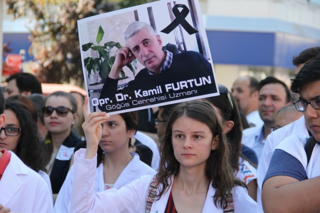 Şifa veren eller eylemde 2