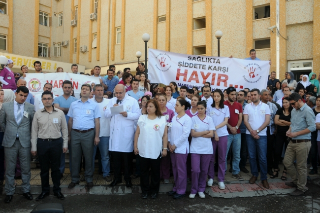 Şifa veren eller eylemde 6