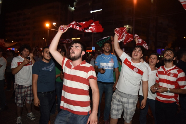 Antalya'da sevinç, Samsun'da hüzün 1