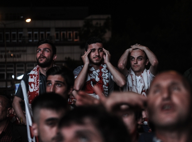 Antalya'da sevinç, Samsun'da hüzün 21