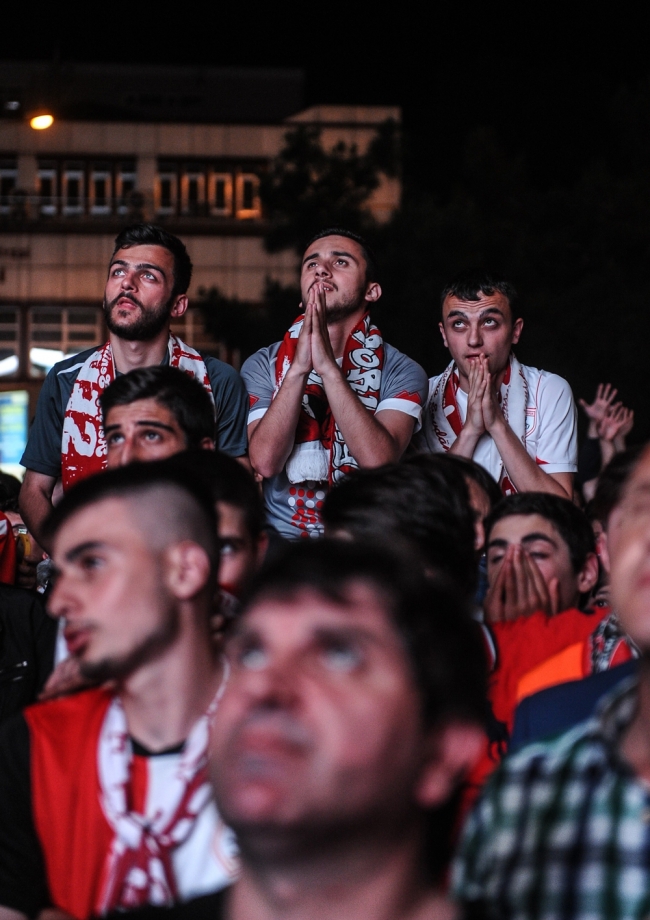 Antalya'da sevinç, Samsun'da hüzün 23