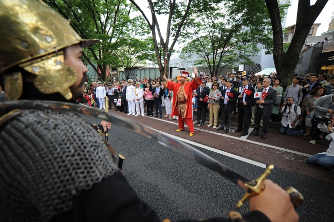 Japonya'dan "Mehteran" geçti 13