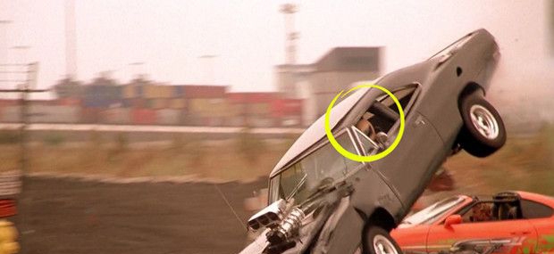 Milyon dolarlık yapımlara çizik atan kareler 9