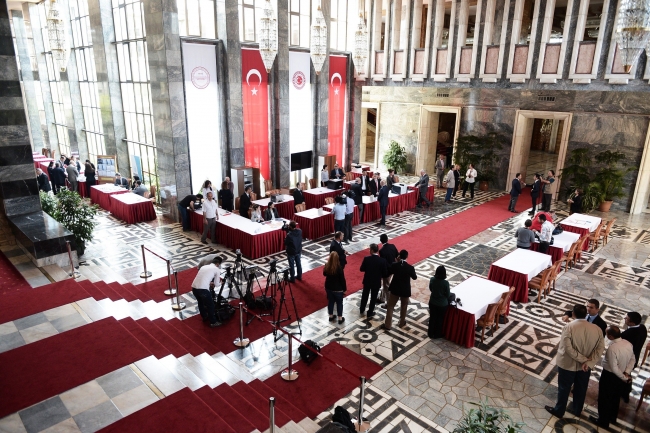 Meclis yeni milletvekillerini bekliyor 1