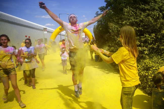 Londra'daki Color Sky koşusundan kareler 14