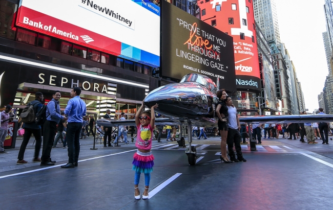 Times meydanına uçak indi 12