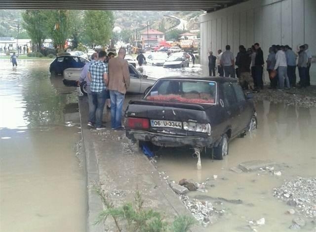 Ankara'yı sel aldı 1
