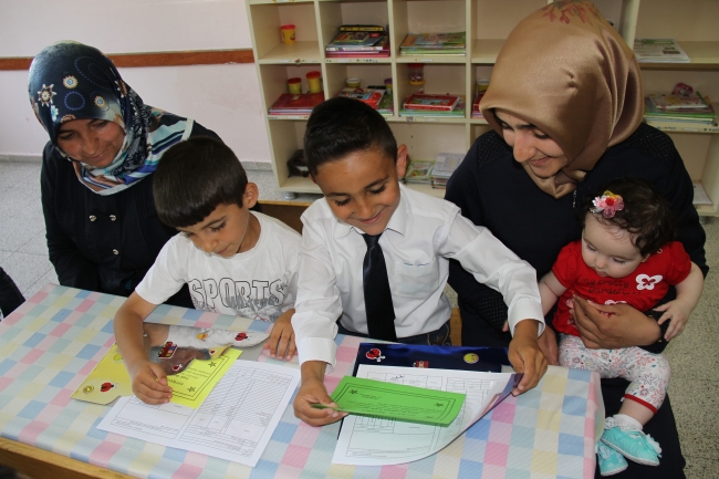 Karne gününden ilginç kareler... 18