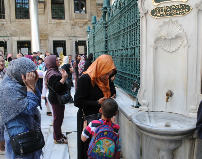 LYS maratonundan ilgi çekici kareler 26