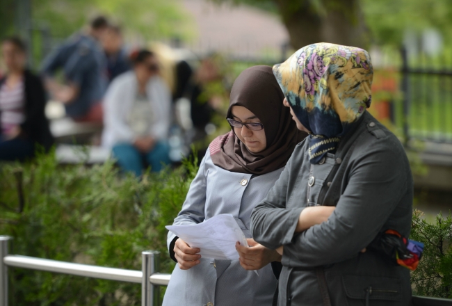LYS maratonundan ilgi çekici kareler 31